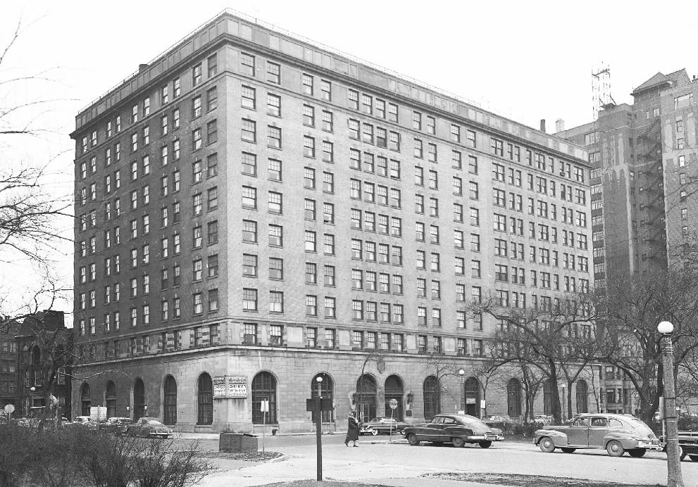 Parkway Hotel