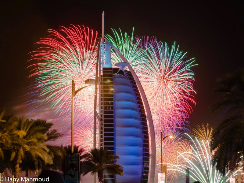 Dubai fireworks display year preview Luxury Life Design: Dubai New Year firework display breaks world record!
