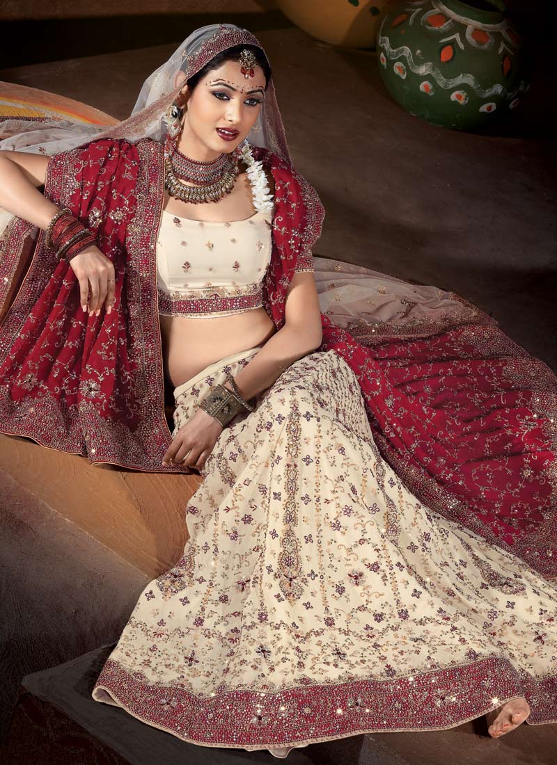 designer indian wedding lenghas