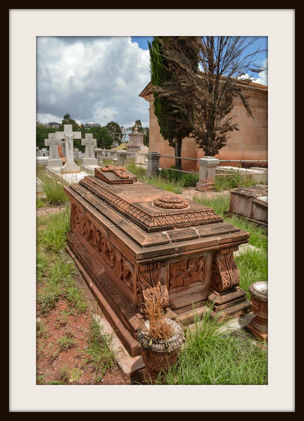 Cementerios de México Clasificación de Tumbas Mexicanas