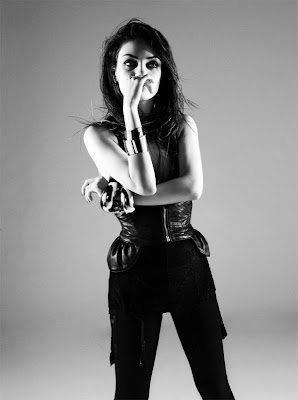 Mila Kunis look beautiful hq wallpaper