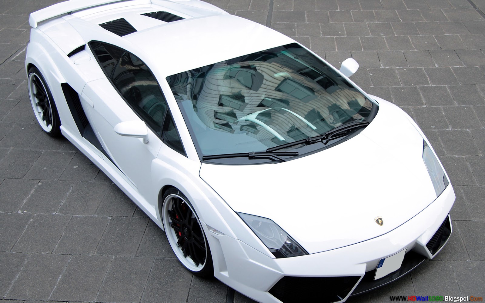 http://1.bp.blogspot.com/-PquC-e-5jFU/UKEQwWU6GUI/AAAAAAAAA-Y/3I5aoheQ4JI/s1600/Lamborghini%2BGallardo%2BWhite%2BFront%2BBumper.jpg