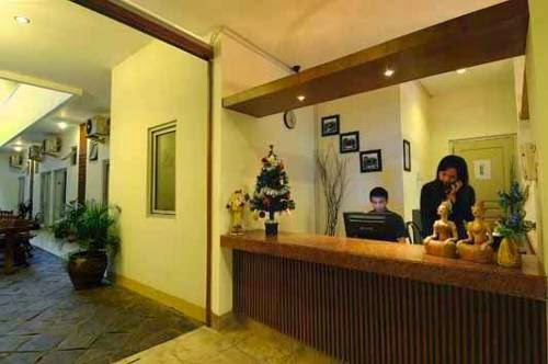 Hotel Murah Dekat Tugu Jogja Tenmien Store