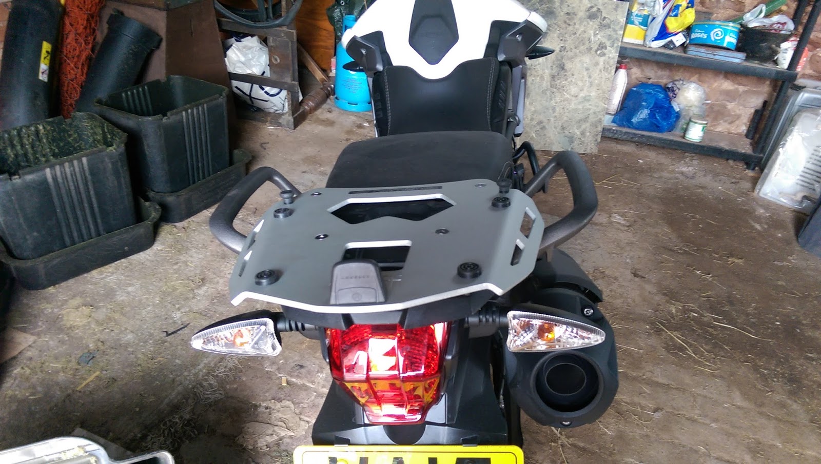 givi luggage for triumph tiger 800