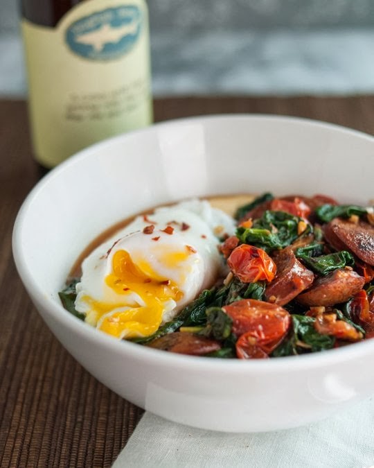 Polenta Bowl with Garlicky Spinach, Chicken Sausage & Poached Egg