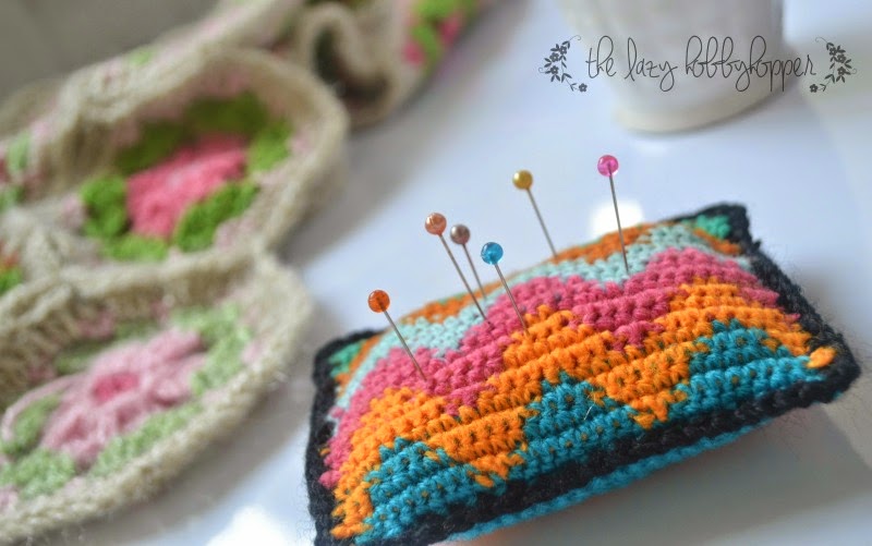 The Lazy Hobbyhopper: Pincushion - Tapestry crochet