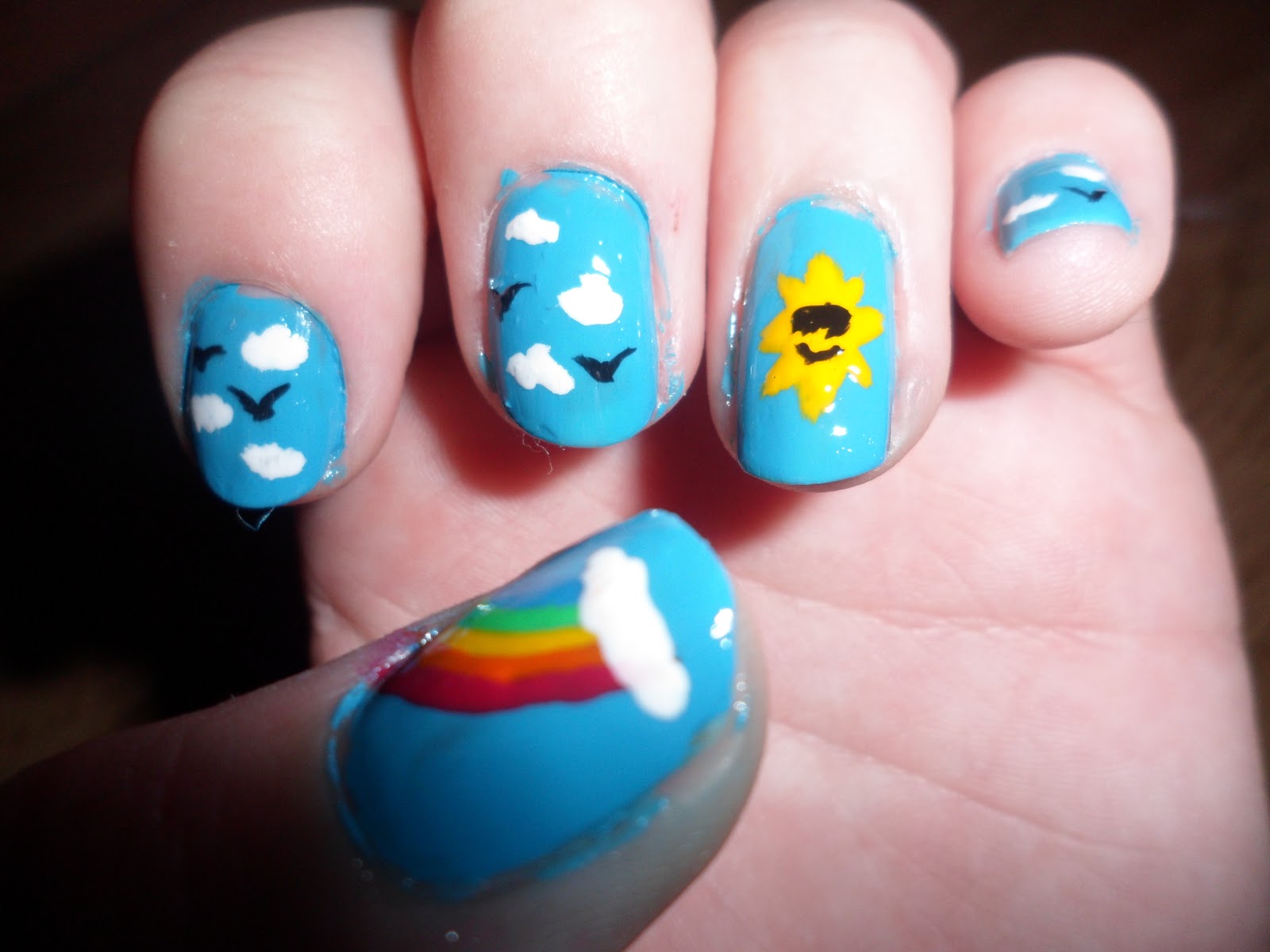 Amy's Corner Goodbye sun!...Some seasonal nail art