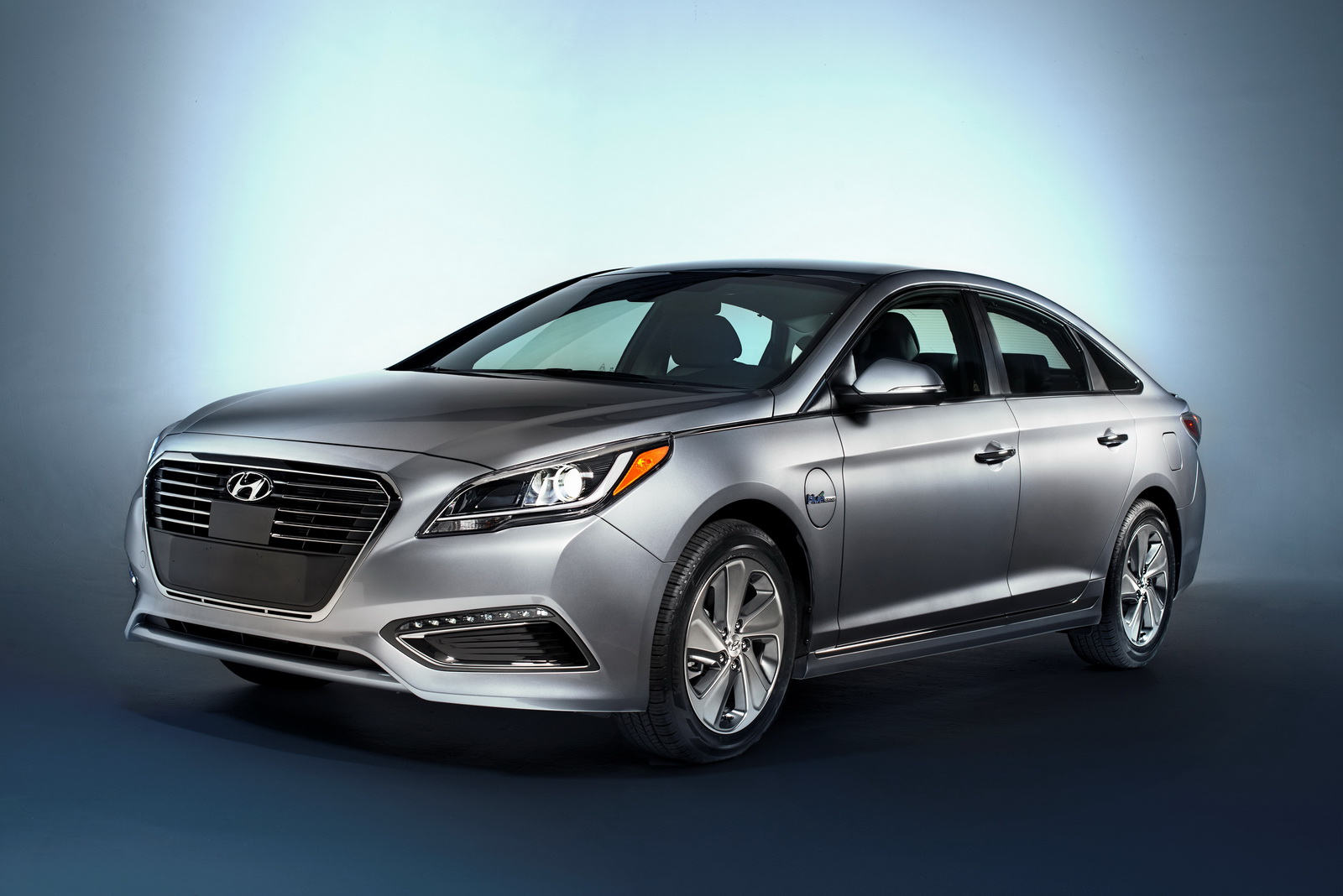 Hyundai-Sonata-PHEV-1.jpg