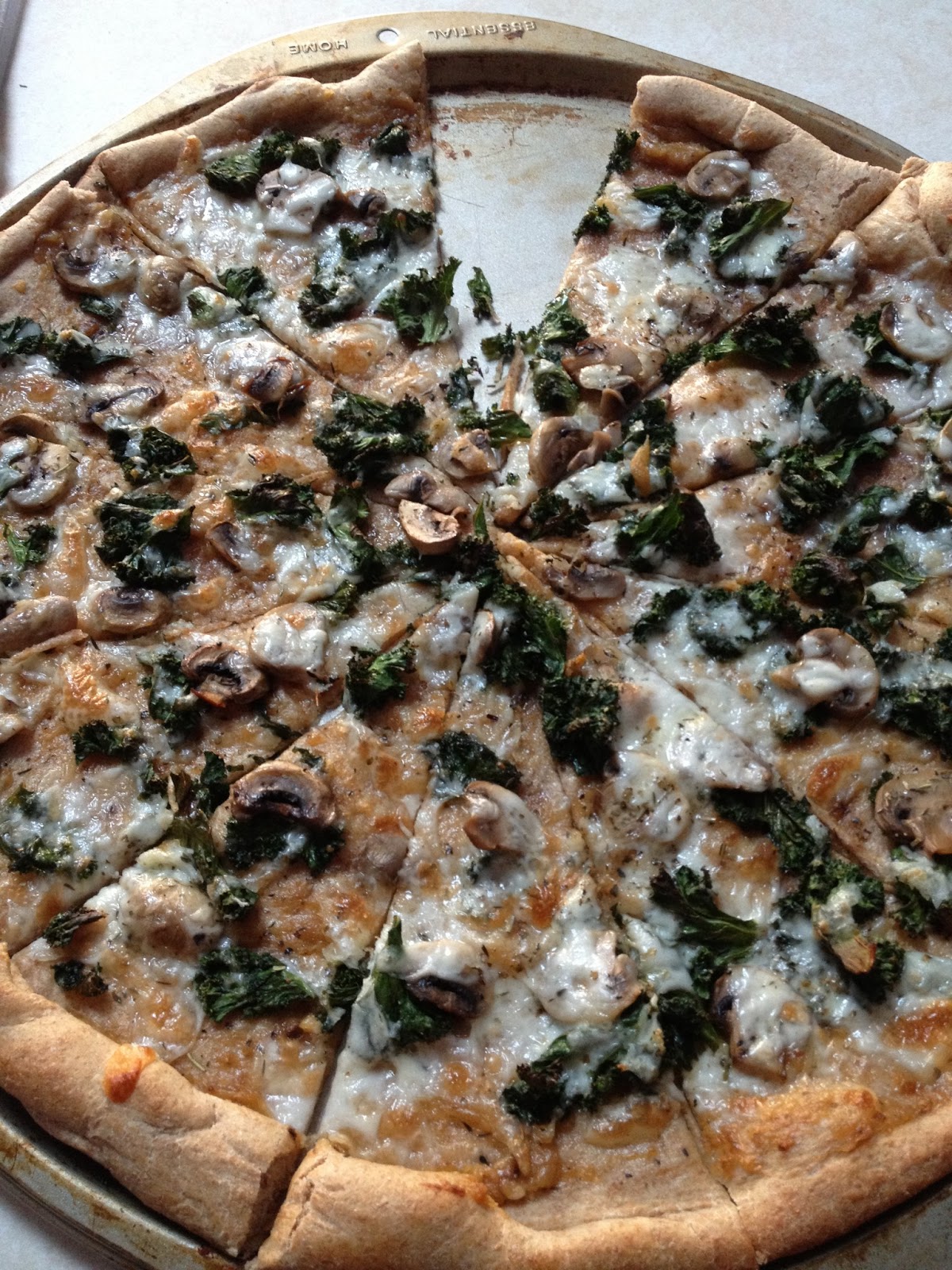 Water Lemon Kale Mushroom and Kale Pizza w/ Roasted Garlic Sauce