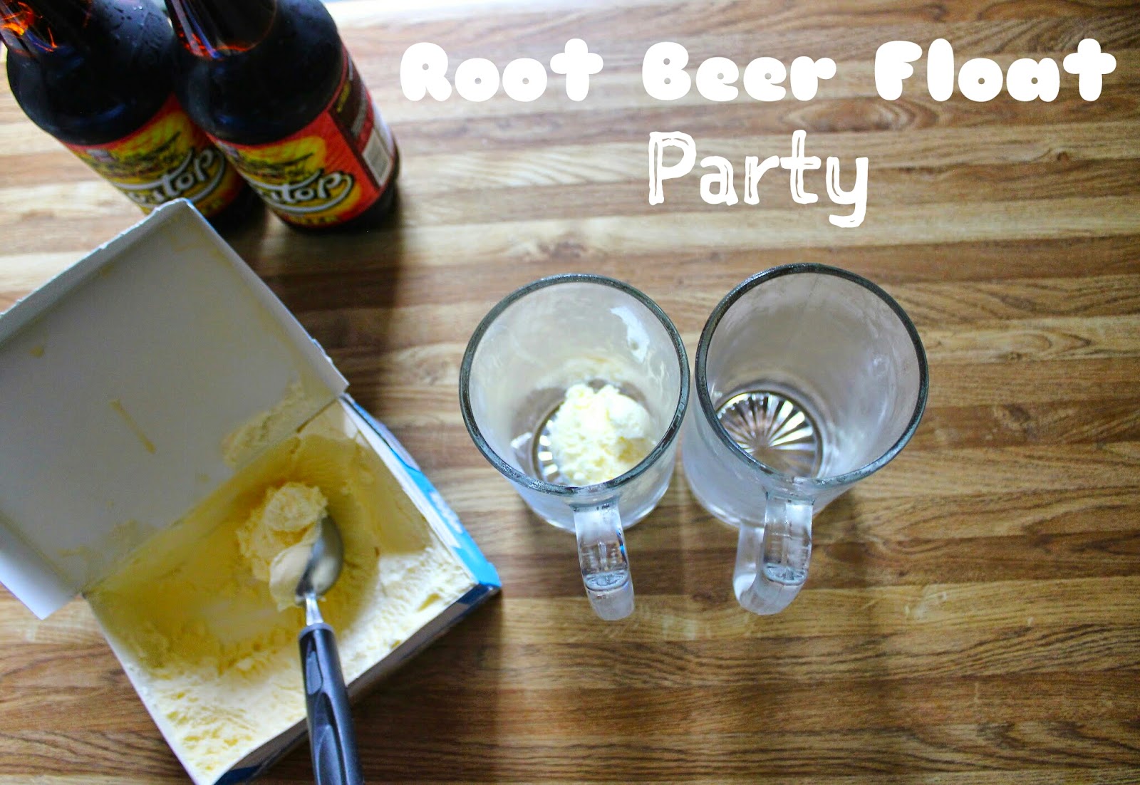 Champaign Plastics / Disposable Plastic Wear Root Beer Float Party