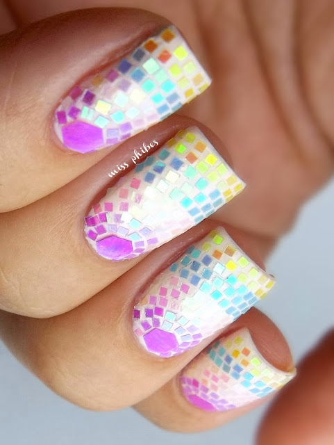 Mosaic nail art