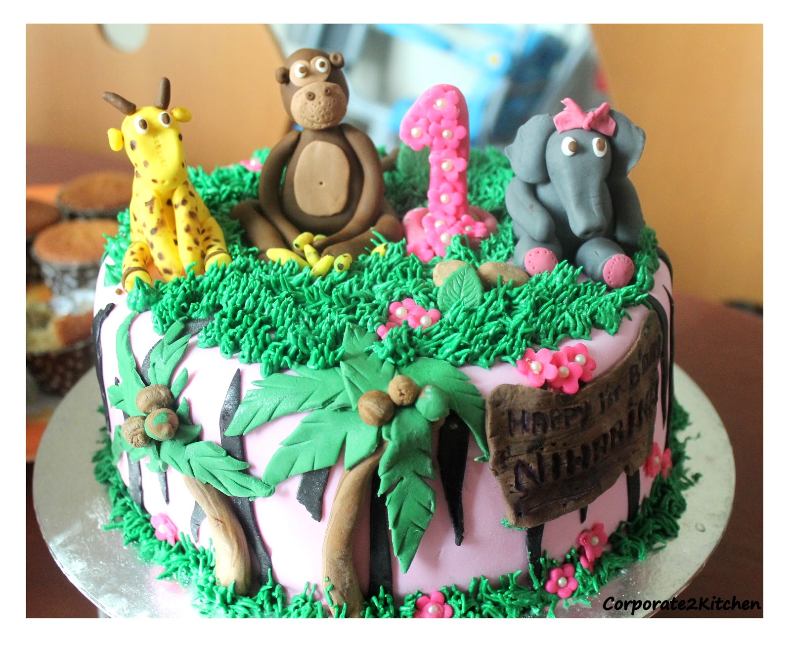 "ArtBite" : Jungle Theme Cakes