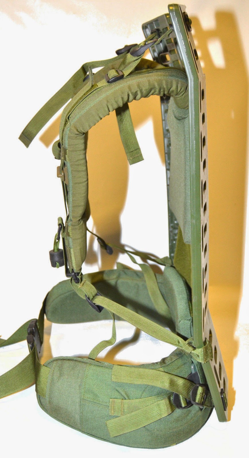 webbingbabel Canadian Army Rucksack / Cargo Pack / Pack Board frame