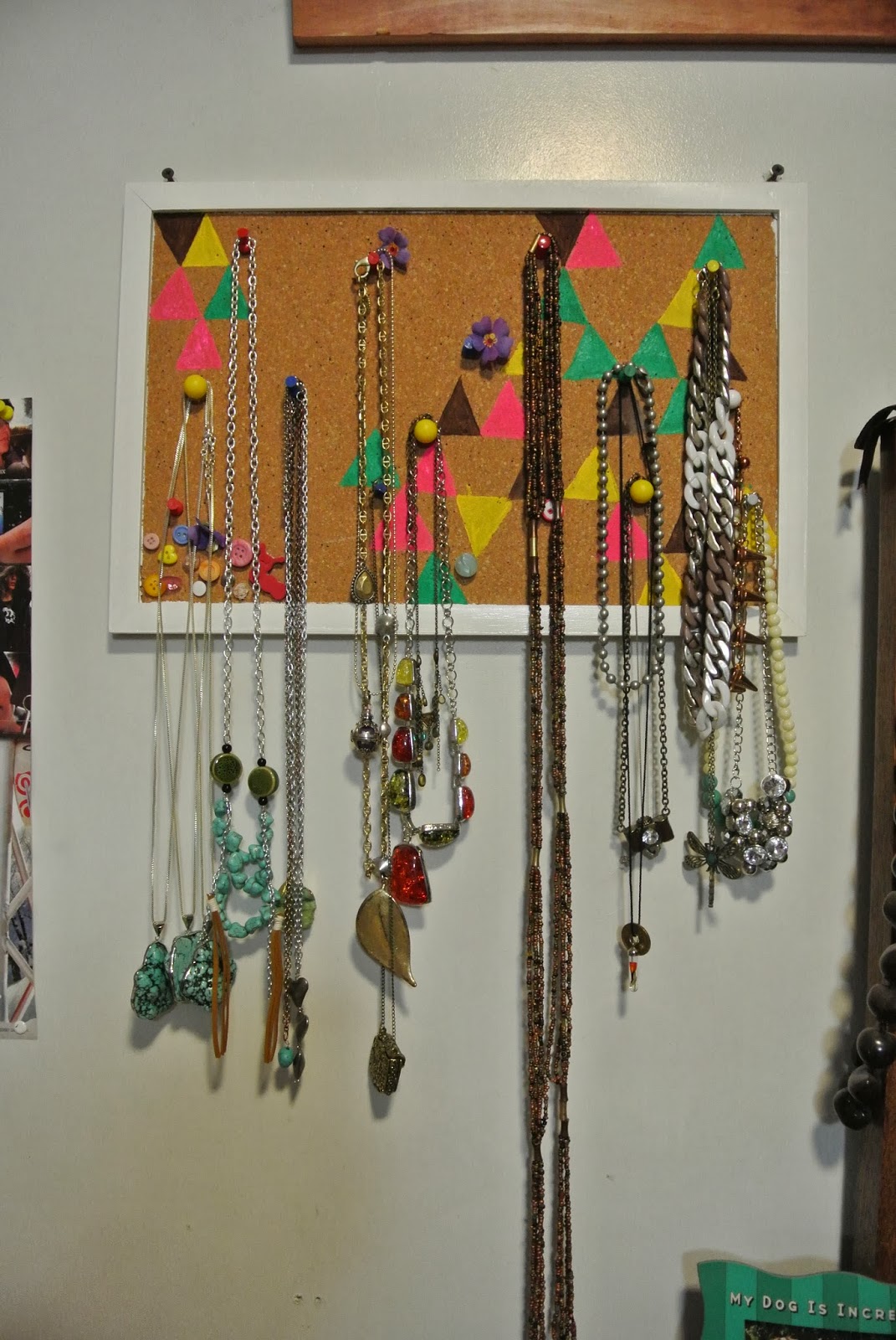 cmb love DIY Corkboard Makeover