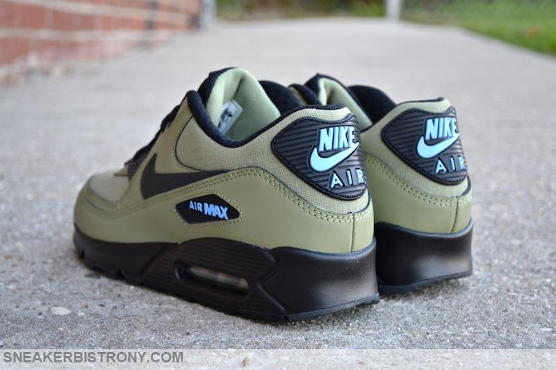 SNEAKER BISTRO - Streetwear Served w| Class: Nike Air Max 90 Essential \