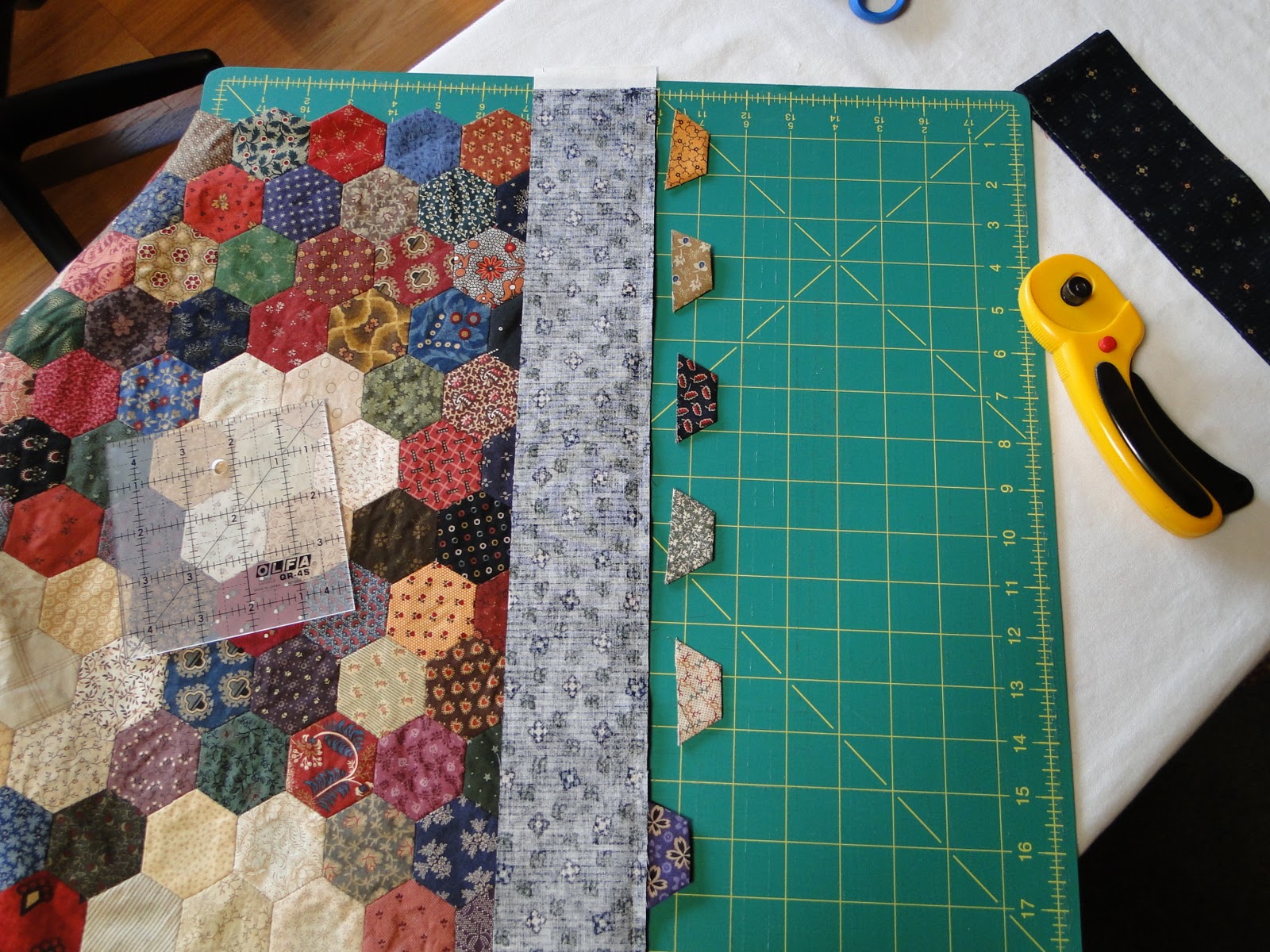 Half+hexagon+quilt+tutorial