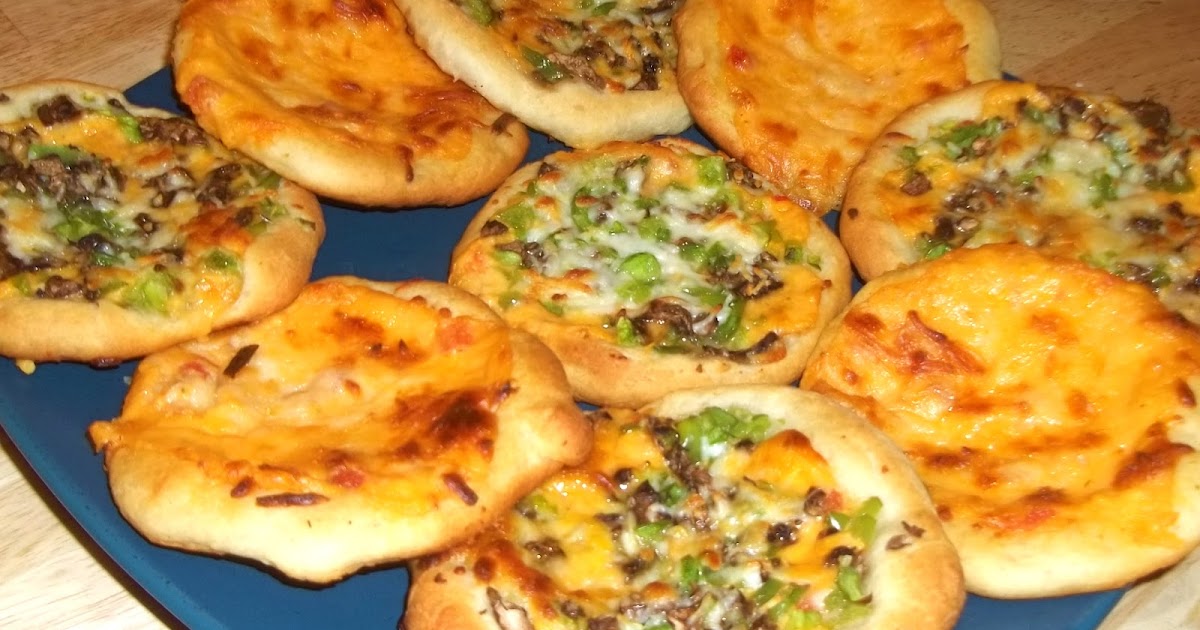Stealthy Mom Cheese Dip Mini Pizzas