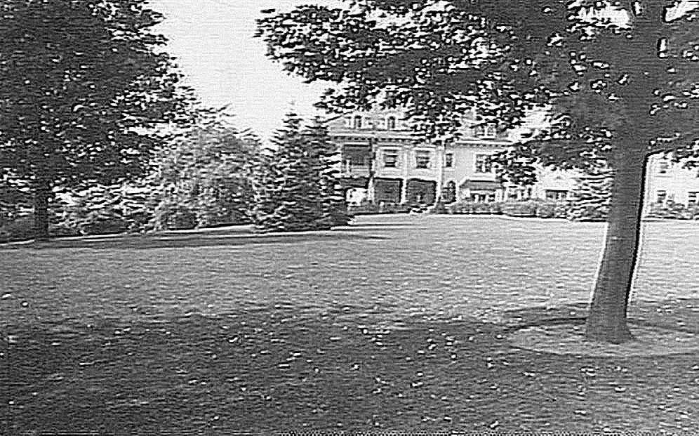 Half Pudding Half Sauce THE ORIGINAL "WINFIELD HALL"