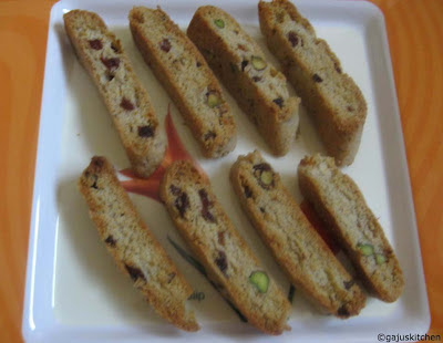 Pistachio Apricot Biscotti