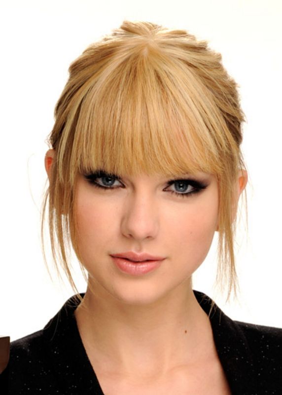 Pictures Of Taylor Swift With Straight Hair And Bangs And Bob | taylor swift straight hair Pictures Of Taylor Swift With Straight Hair And Bangs And Bob | taylor swift straight hair