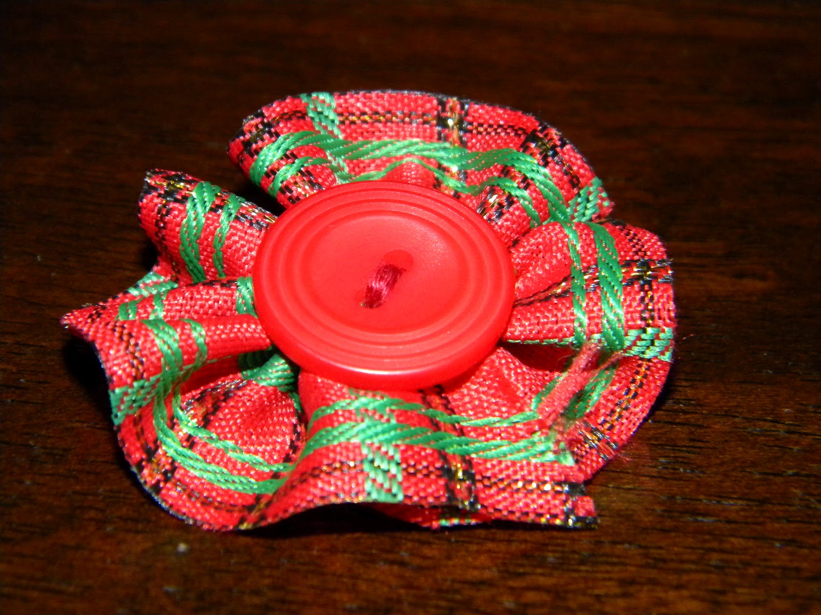The Quirky Crafting Shmoogle Bean Tartan Gathered Fabric Flower