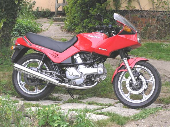 Alazzurra Tweaking A Cagiva Alazzurra Part 1