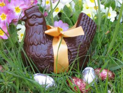 Easter Traditions in France - Chocolate Hen Easter Traditions in France - Chocolate Hen