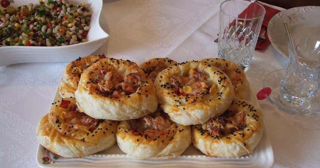 SARI MUTFAK PİZZA BÖREK