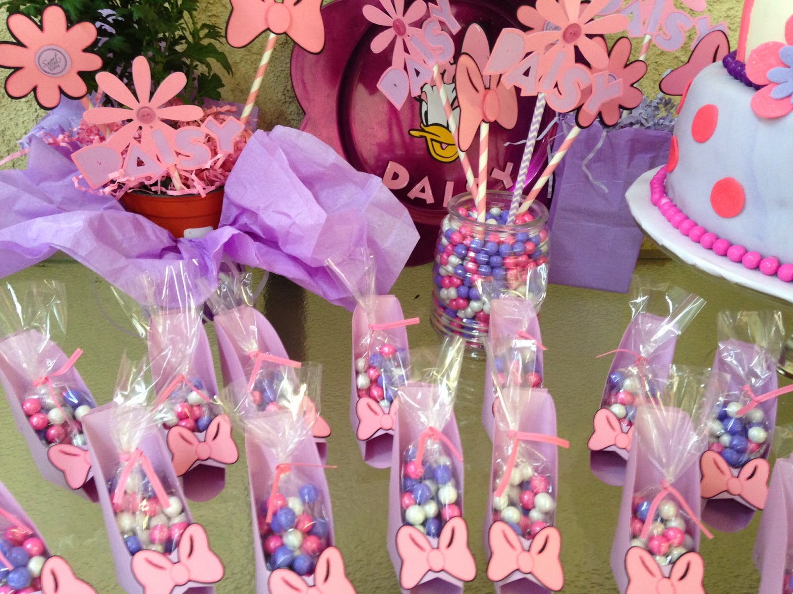 Crazy About Cricut: Daisy Duck Baby Shower