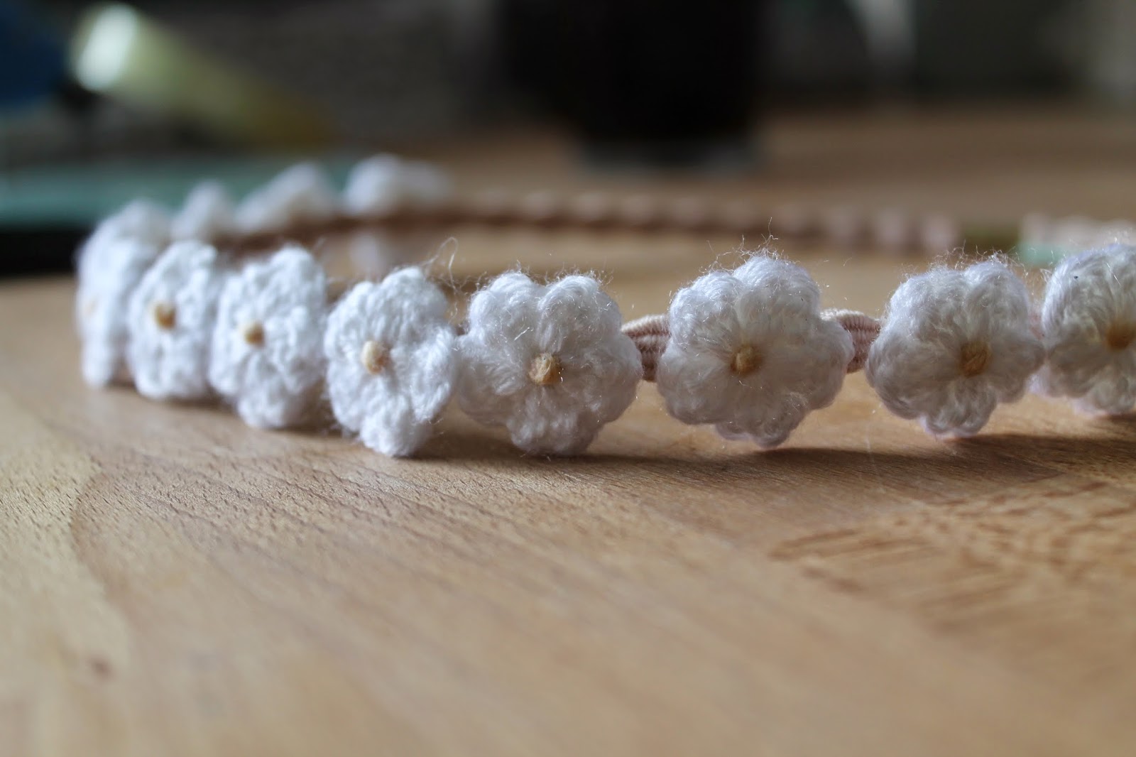 Daisy headband DIY
