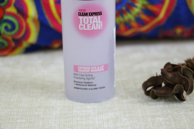 Maybelline Total Clean Express Eye & Lip Makeup Remover price remover india online,best makeup remover,how to remove water proof makeup,delhi blogger,Indian beauty blogger,water proof makeup remover,beauty , fashion,beauty and fashion,beauty blog, fashion blog , indian beauty blog,indian fashion blog, beauty and fashion blog, indian beauty and fashion blog, indian bloggers, indian beauty bloggers, indian fashion bloggers,indian bloggers online, top 10 indian bloggers, top indian bloggers,top 10 fashion bloggers, indian bloggers on blogspot,home remedies, how to