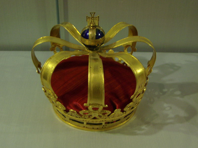 Official and Historic Crowns of the World and their Locations: Italy 37 ...