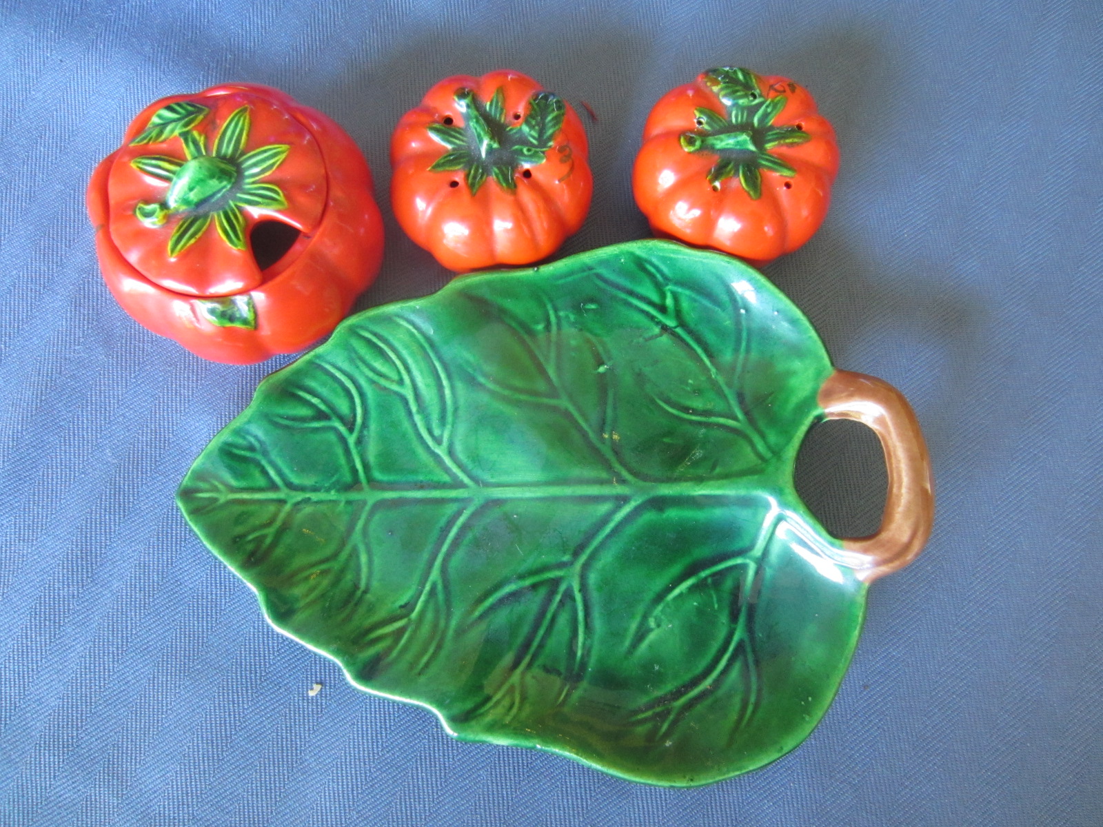 Toronto Trashures Vintage 50's Tomato Salt and Pepper Shakers and