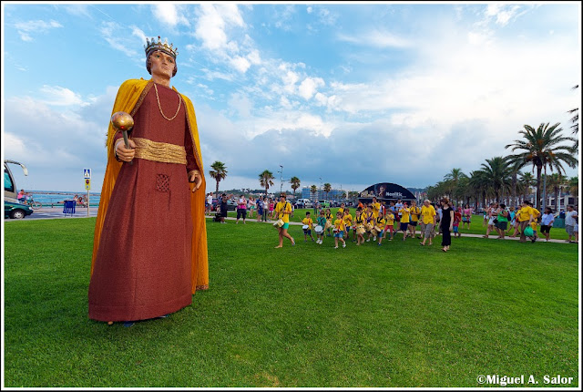 gegants_cabezudos_photography_La_Pineda_tradiciones_cultura_fiestas