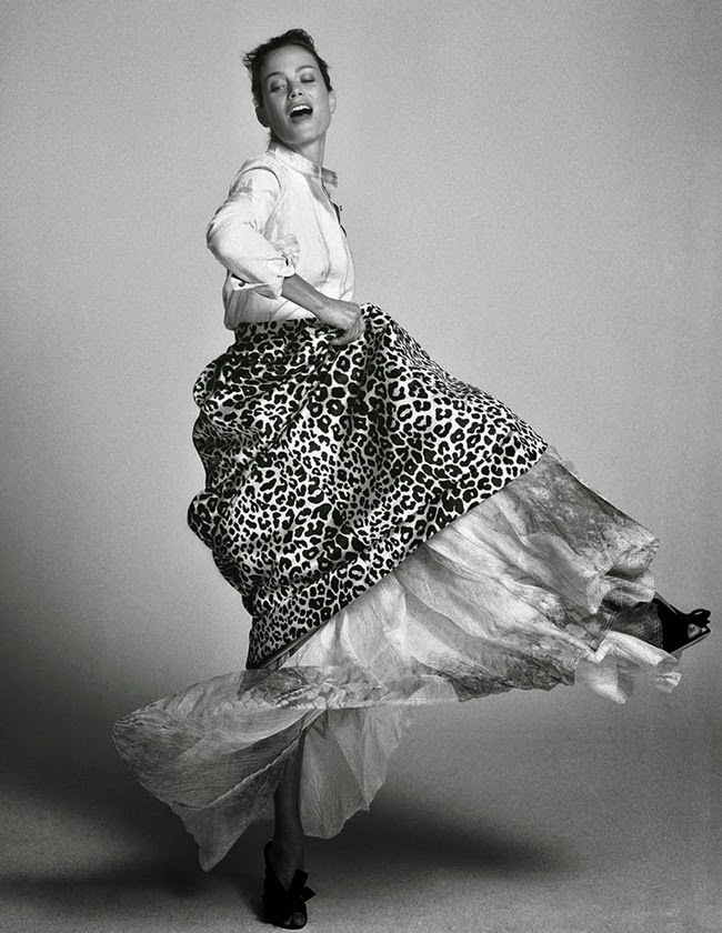 Elle Italy April 2015, Carolyn Murphy H&M Conscious 2015 Long Silk-Blend Skirt