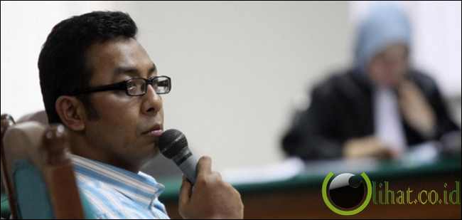 Luthfi Hasan Ishaaq Luthfi Hasan Ishaaq
