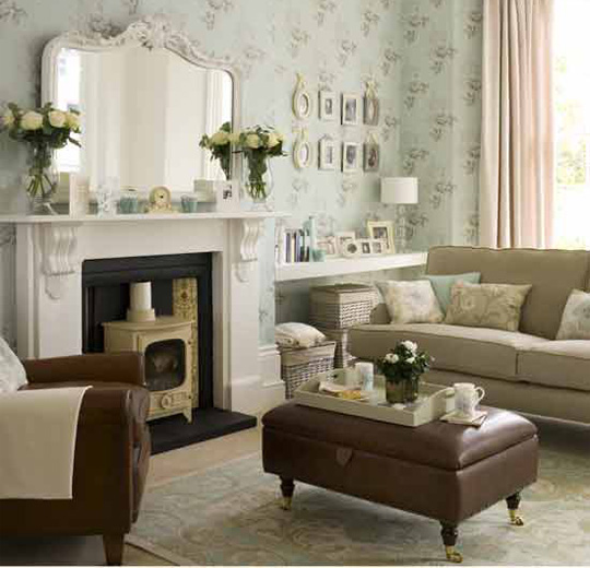 Small Living Room Decorating Ideas224