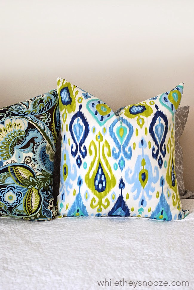 While They Snooze How to Make Zippered Pillow Covers
