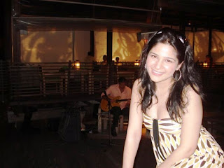 Beautiful Pakistani Girl Ayesha Omar Smiling