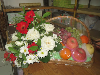 parcel buah bunga