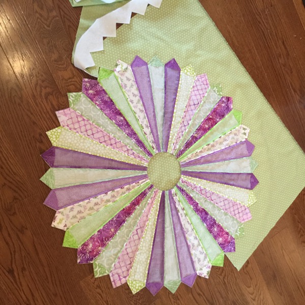 UpStairsHobbyRoom 92 A Dresden Table Topper