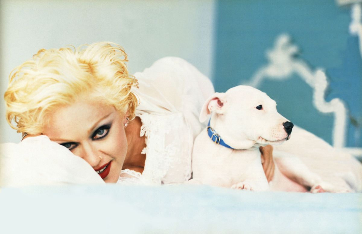 Madonna%2Bby%2BPatrick%2BDemarchelier%2Bfor%2BBedtime%2BStories%252C%2B1994%2B%252810%2529.jpg