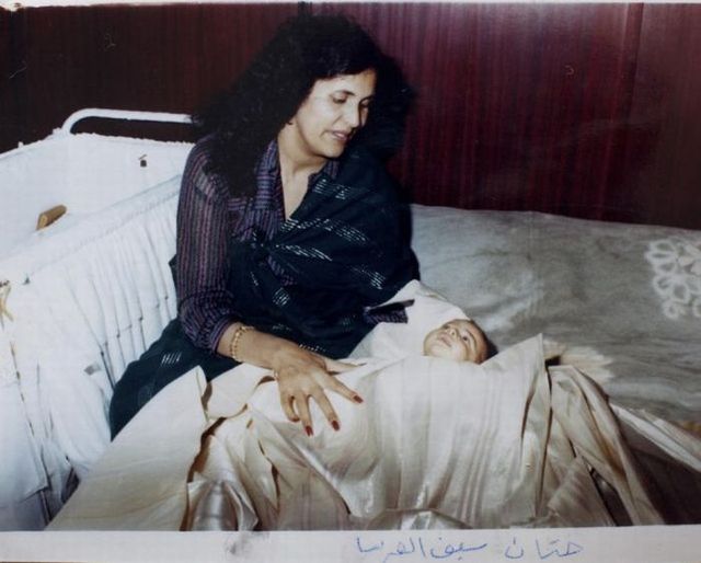 Muammar Gaddafi Family Pictures | Wallpaper Hungama
