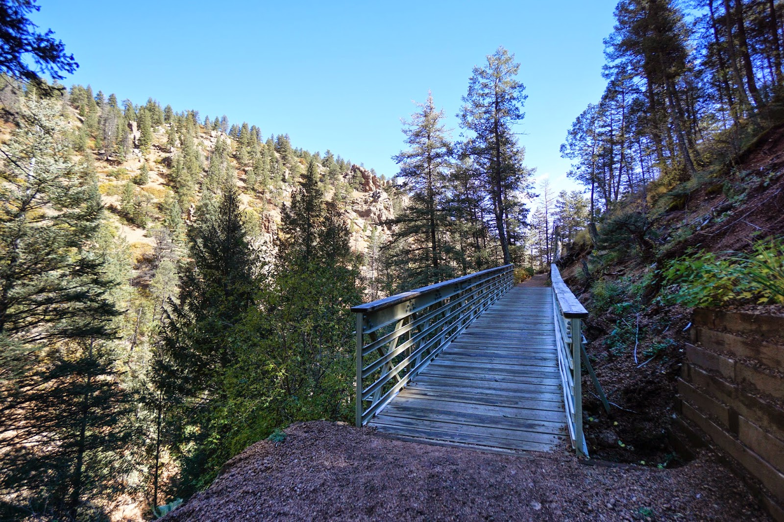 Go Hike Colorado Mt. Cutler Trail, North Cheyenne Canon Park