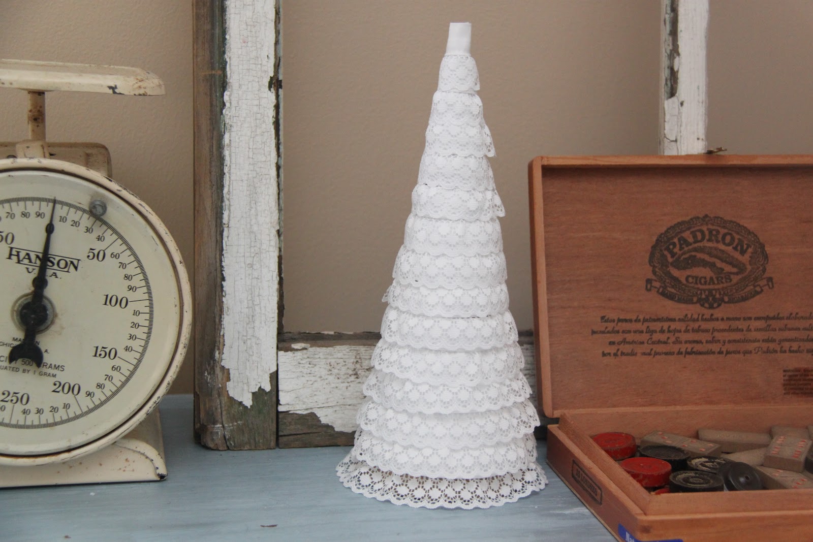 Decorative Lace Trim Christmas TreesTUTORIAL Smashed Peas & Carrots