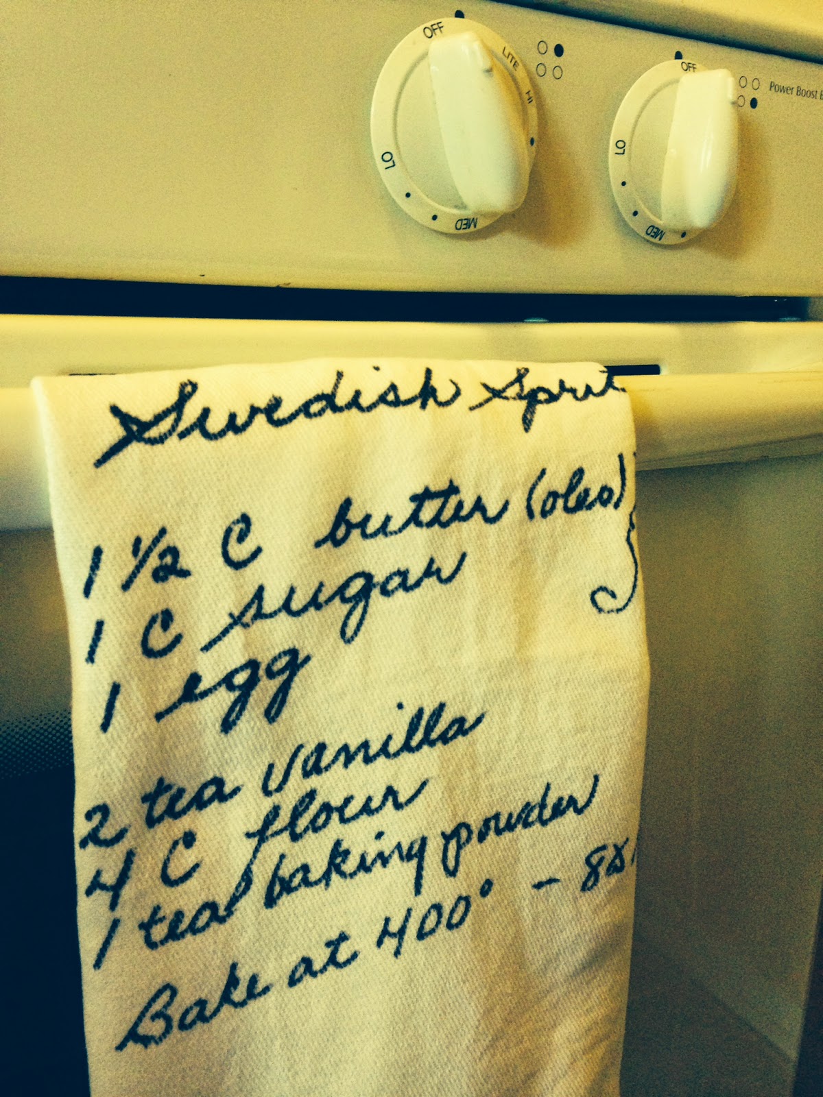 How To, How Hard, and How Much Recipes on Tea Towels Perfect for Mother's Day!