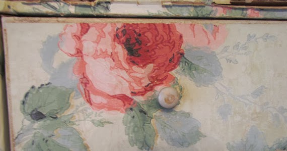 The Porcelain Rose: Wallpaper Roses - A Rare Treasure