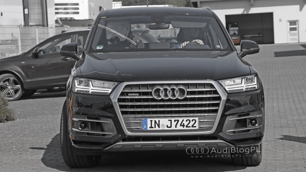 Audi SQ7 Audi SQ7 SpyShot