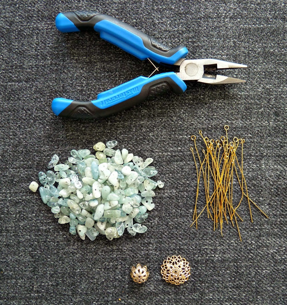 DIY Aquamarine Tassel Necklace Dans le Lakehouse