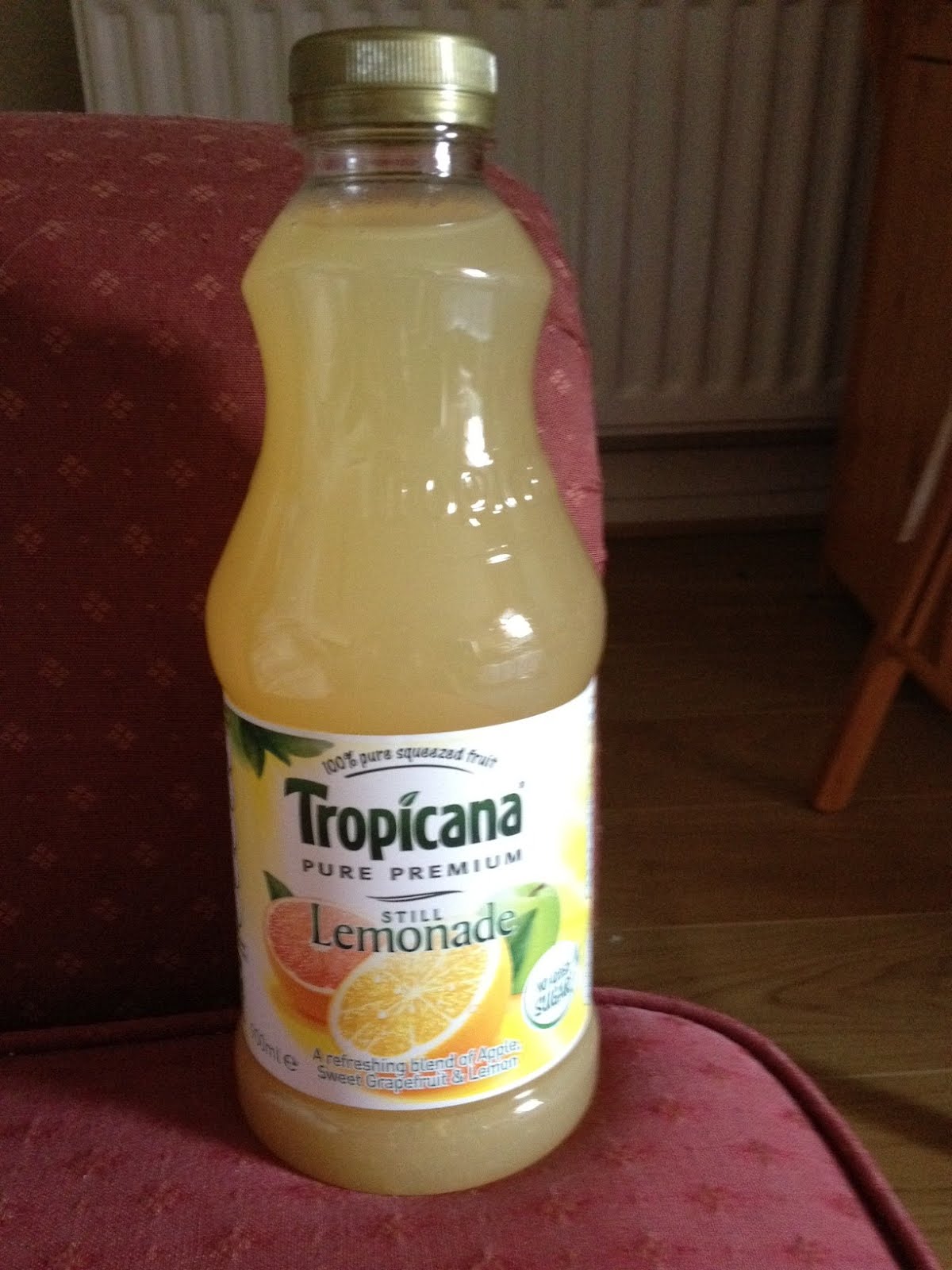 FOODSTUFF FINDS Tropicana Still Lemonade (CoOp) [by NLi10]